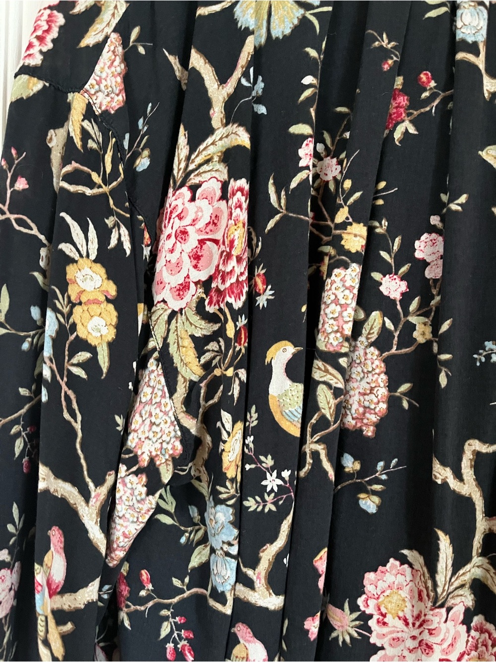 H&M Black Floral Tie-Neck Blouse with Bird Motif - Picture 4 of 6